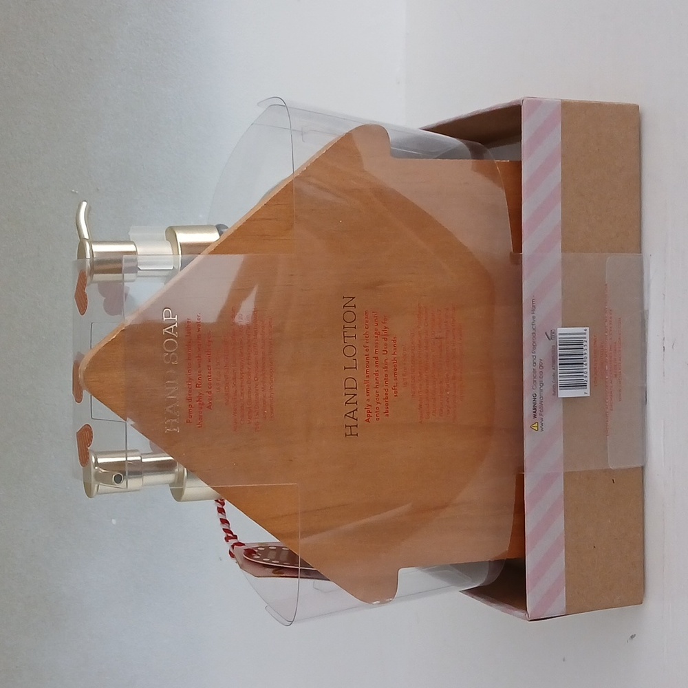 Gingerbread Hand Soap & Lotion Set With Wooden Tray - Picture 3 of 3